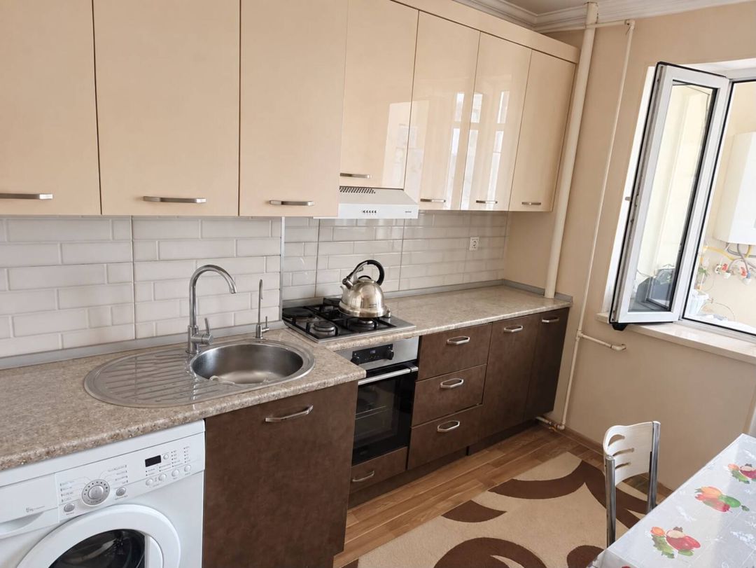 Satılır 2 otaqlı köhnə tikili 60 m² — Mənzil, Bakı (4)
