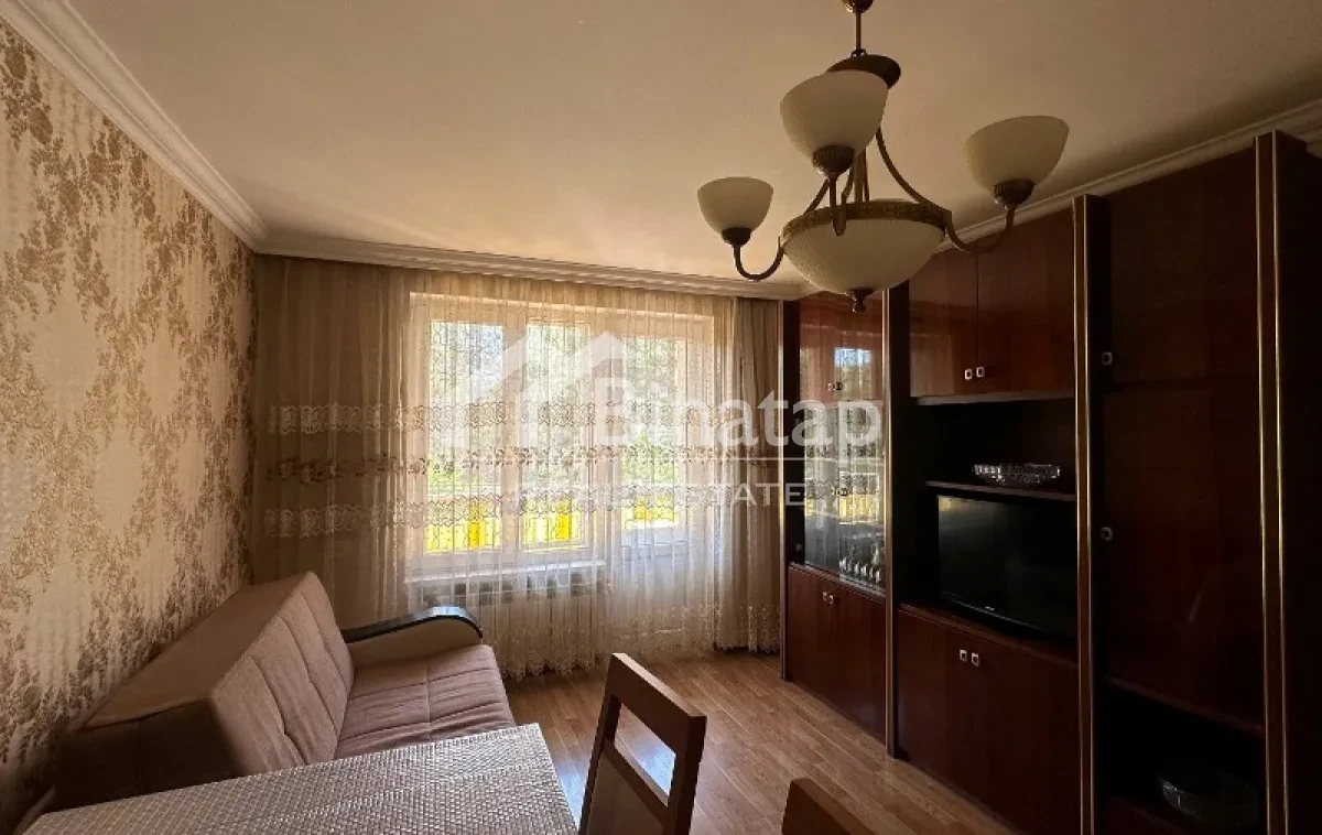 Satılır 2 otaqlı köhnə tikili 45 m², Elmlər Akademiyası metrosu, Yasamal rayonu — Mənzil, Bakı (2)