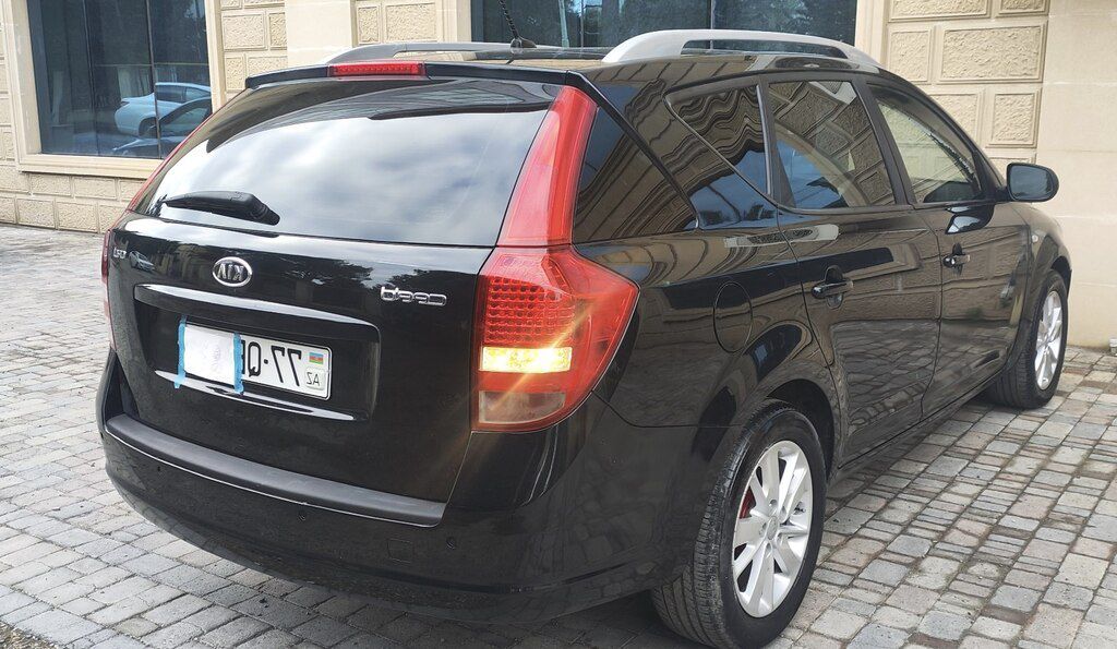 Kia Ceed SW, 1.6 L, 2010 il, 265 000 km — Avtomobillər, Bakı (5)