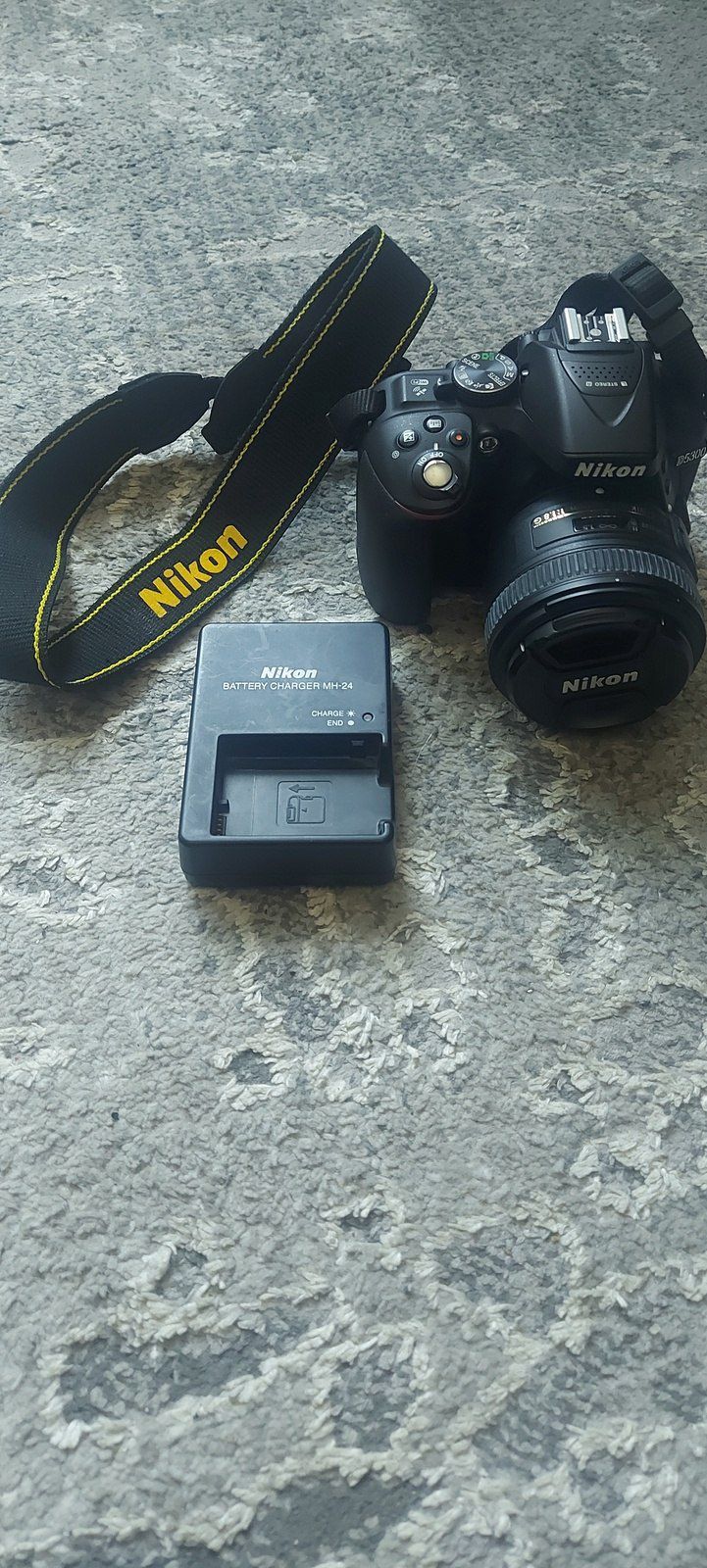 Nikon D5300 + Nikkor 50mm f/1.8G + Yongnuo YN-560 II — Foto və video texnikası, Bakı (4)