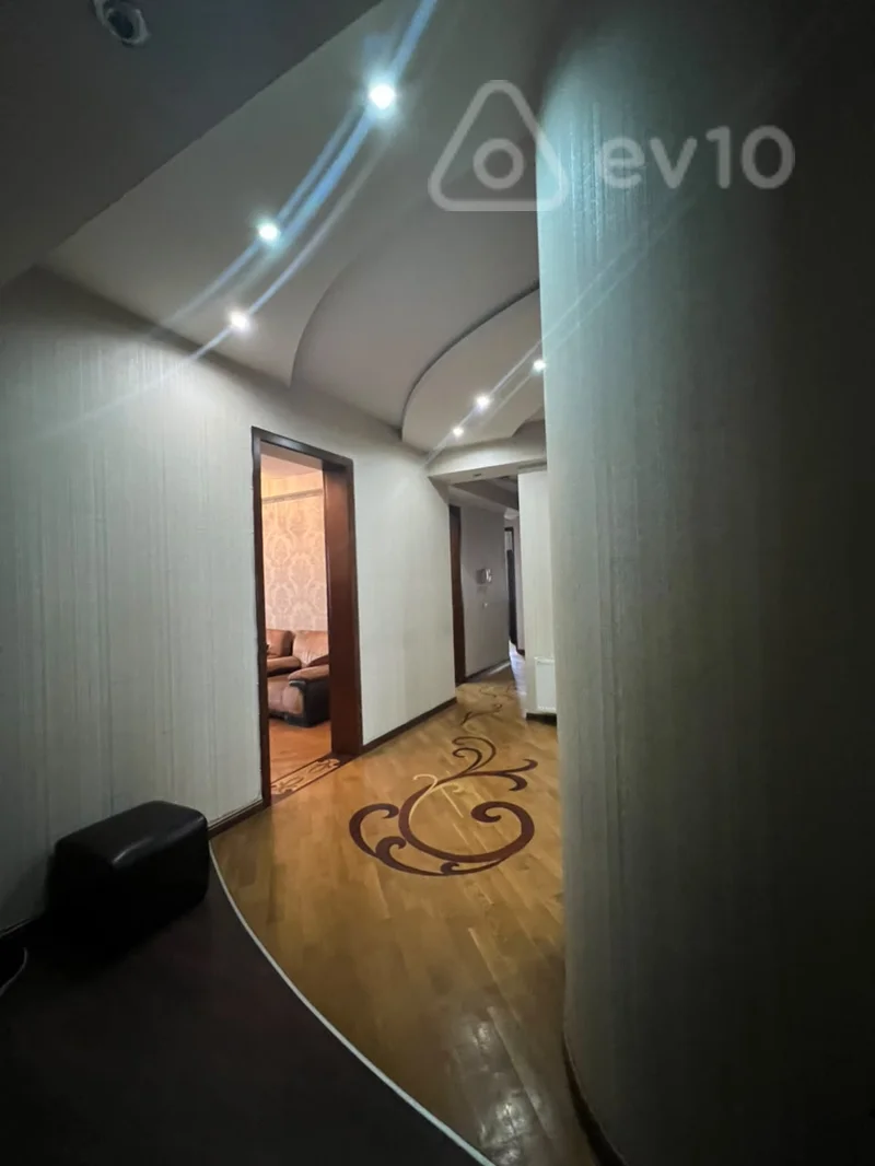4 otaqlı mənzil, 128 m², Rövşən Cəfərov küc — Mənzil, Bakı (11)