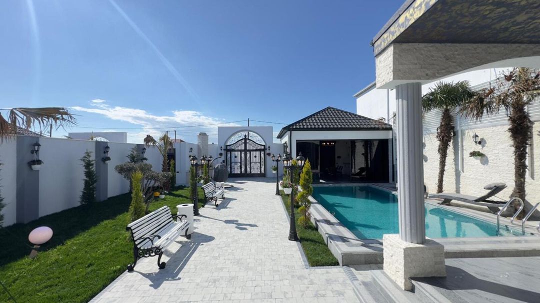 Satılır 5 otaqlı həyət evi/bağ evi 240 m² — Ev, villa, Bakı (5)