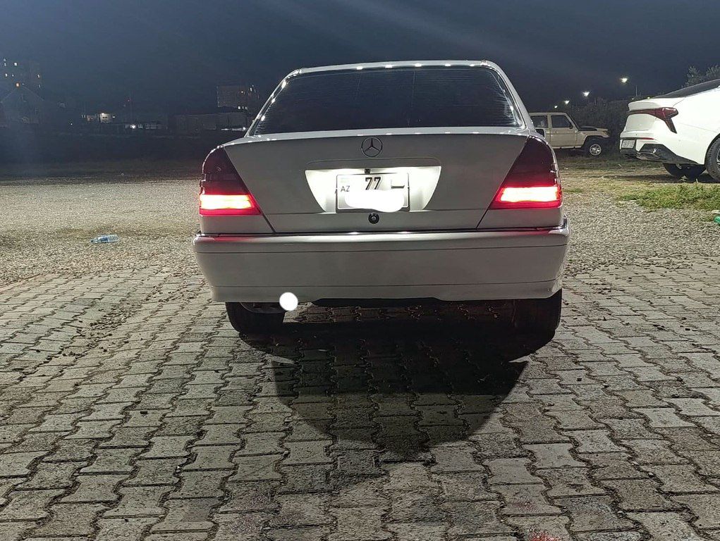 Mercedes C 230, 2.3 L, 1997 il, 320 000 km — Avtomobillər, Bakı (2)