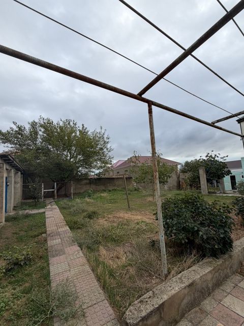 4 sot torpaq sahəsi, Əmircan qəs — Bakı
