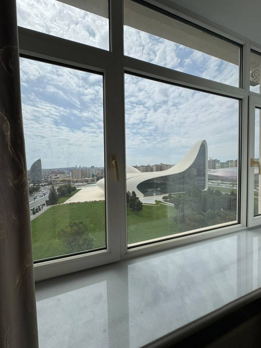 Satılır 4 otaqlı yeni tikili 170 m² — Mənzil, Bakı