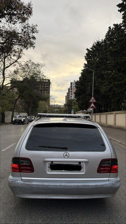 Mercedes E 220, 2.2 L, 1999 il, 340 000 km — Avtomobillər, Bakı (3)