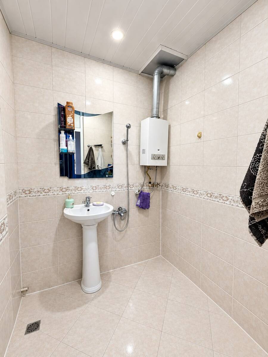 Satılır 3 otaqlı köhnə tikili 75 m² — Mənzil, Bakı (5)