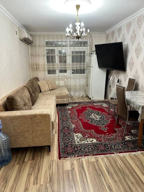 İcarəyə verilir 2 otaqlı köhnə tikili 65 m² — Sumqayıt