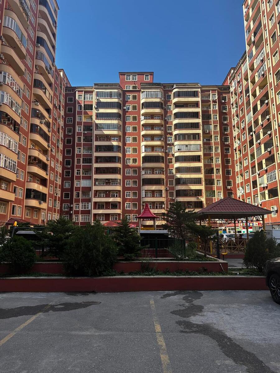 Satılır 2 otaqlı yeni tikili 68 m² — Mənzil, Bakı