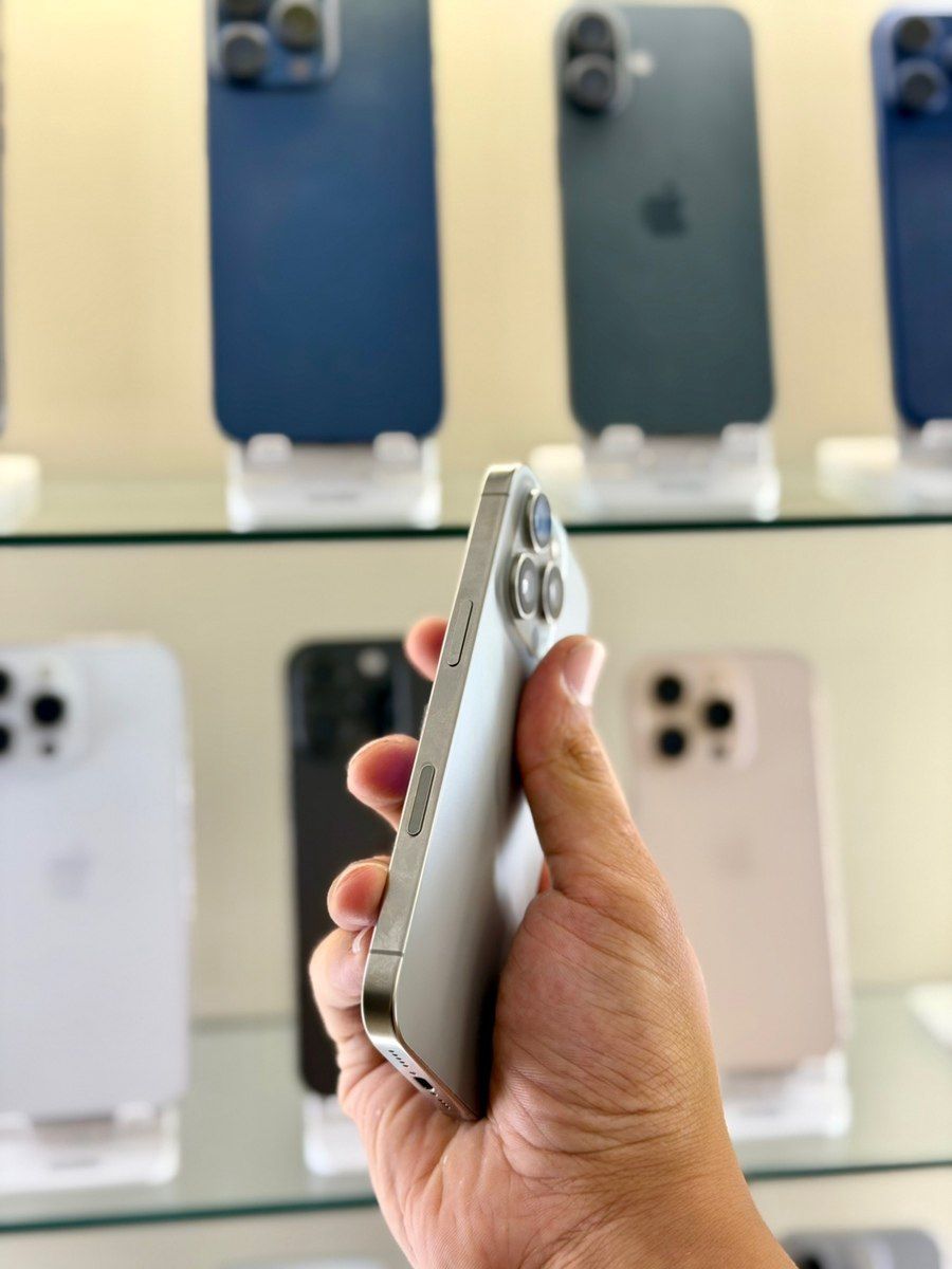Apple iPhone 16 Pro Natural Titanium 128GB/8GB — Smartfonlar, Bakı (3)