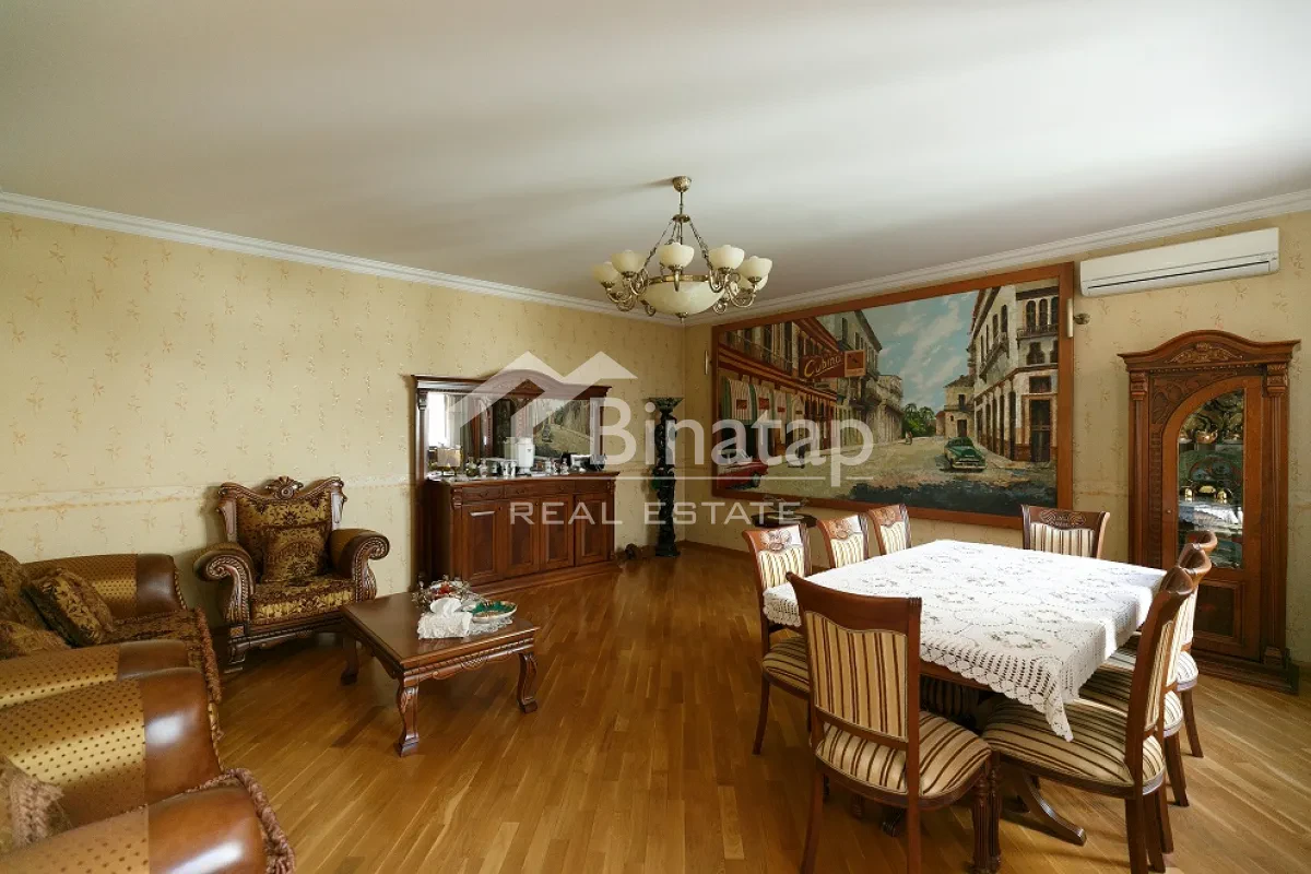Satılır 8 otaqlı həyət evi / bağ evi 630 m², Gənclik metrosu, Nərimanov rayonu — Ev, villa, Bakı (2)