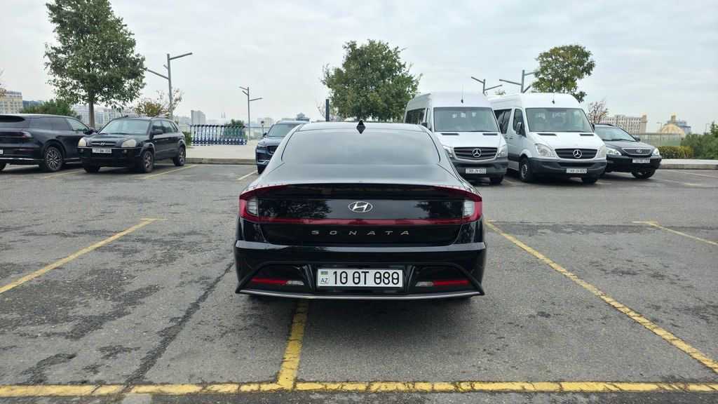 Hyundai Sonata, 2.0 L, 2022 il, 40 800 km 10-OT-088 — Avtomobillər, Bakı (2)
