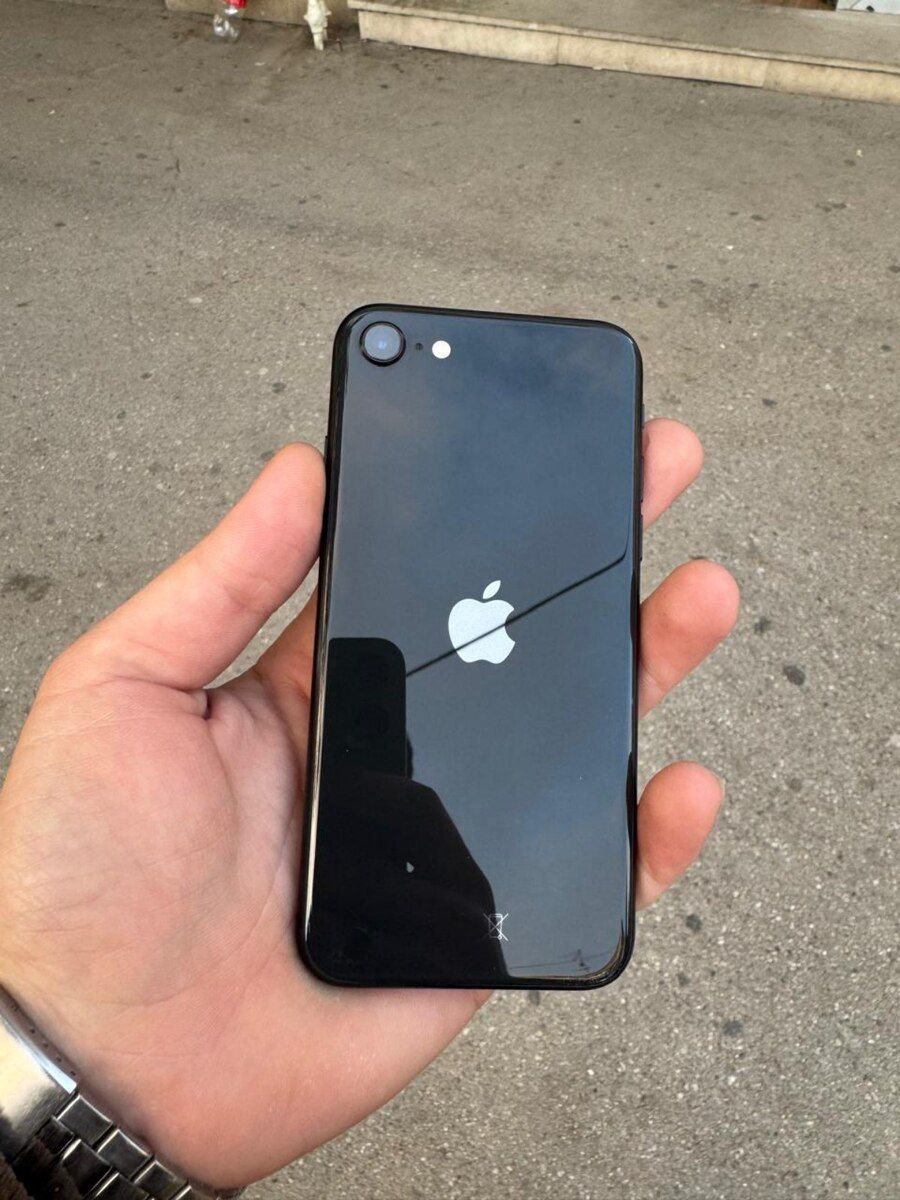 Apple iPhone SE (2020) Black 128GB/3GB — Smartfonlar, Bakı