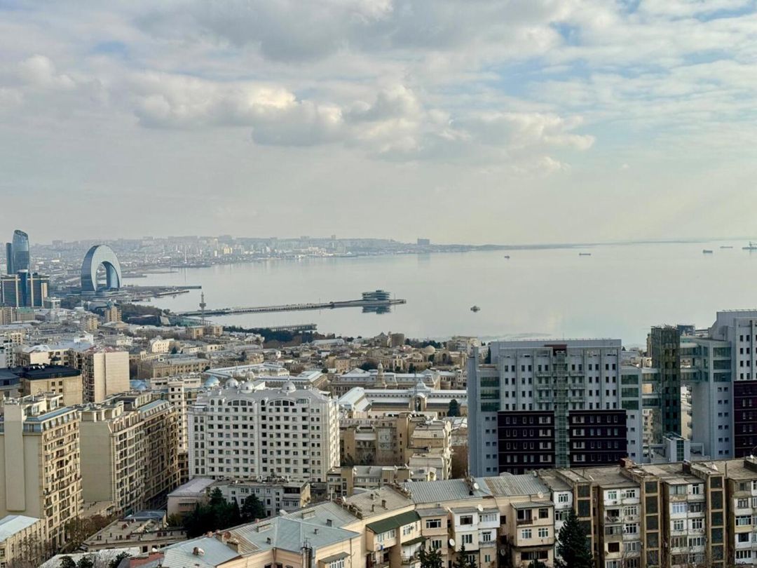 5-otaqlı yeni tikili, İsmayıl bəy Qutqaşınlı küç., 300 m² — Mənzil, Bakı (2)