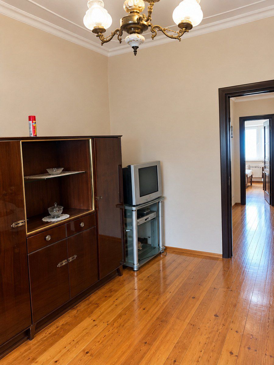 İcarəyə verilir 2 otaqlı köhnə tikili 40 m² — Mənzil, Bakı (5)