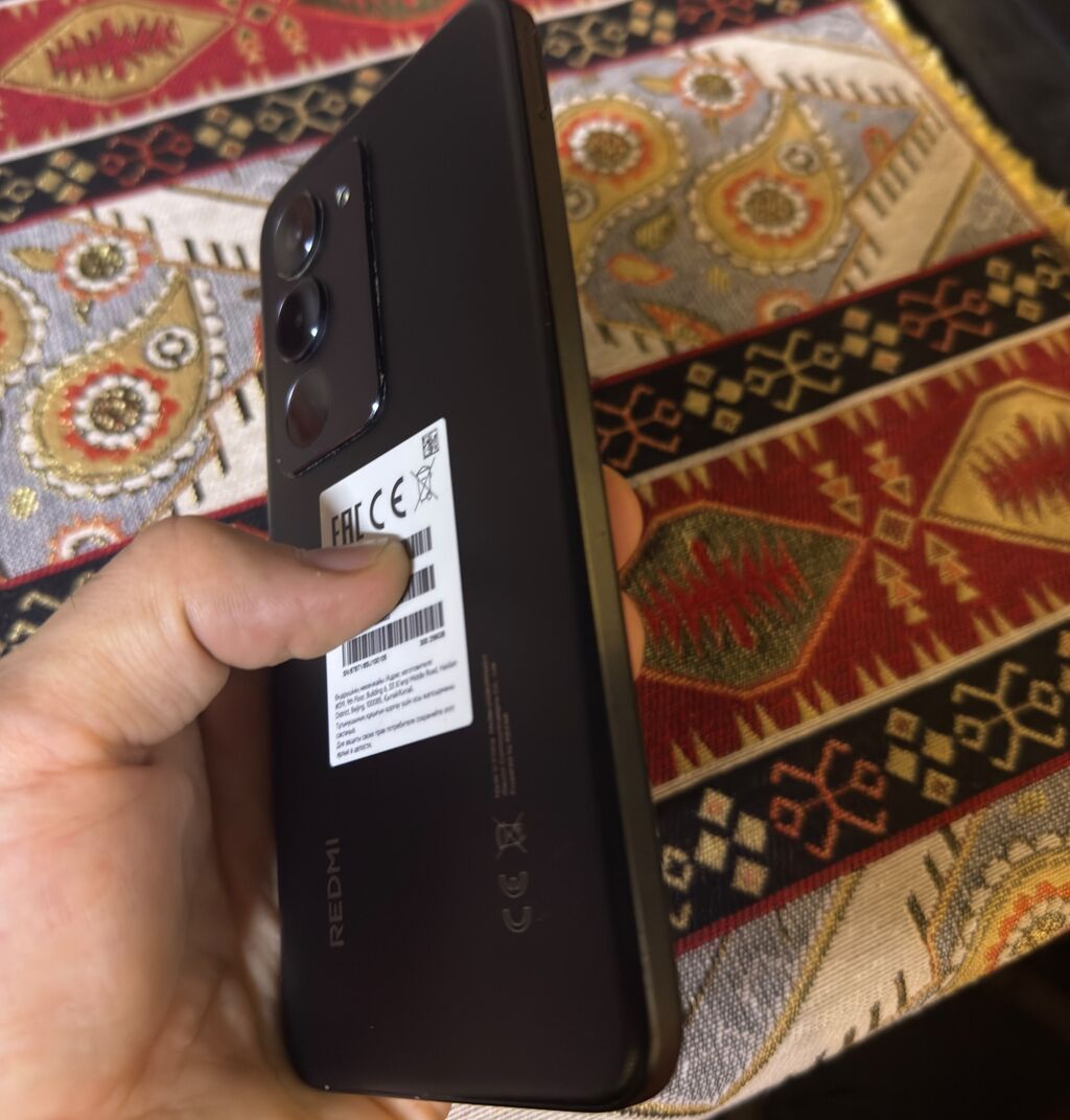 Smartfon – tam ekranlı, nazik çərçivəli ön panel və ön kamera üçün — Digər smartfonlar, Quba (7)