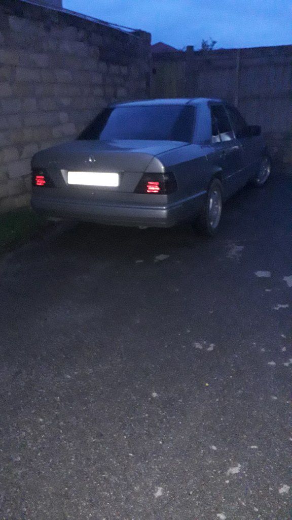 Mercedes 300 D, 3.0 L, 1987 il, 500 000 km 10-XR-065 — Avtomobillər, Bakı (6)