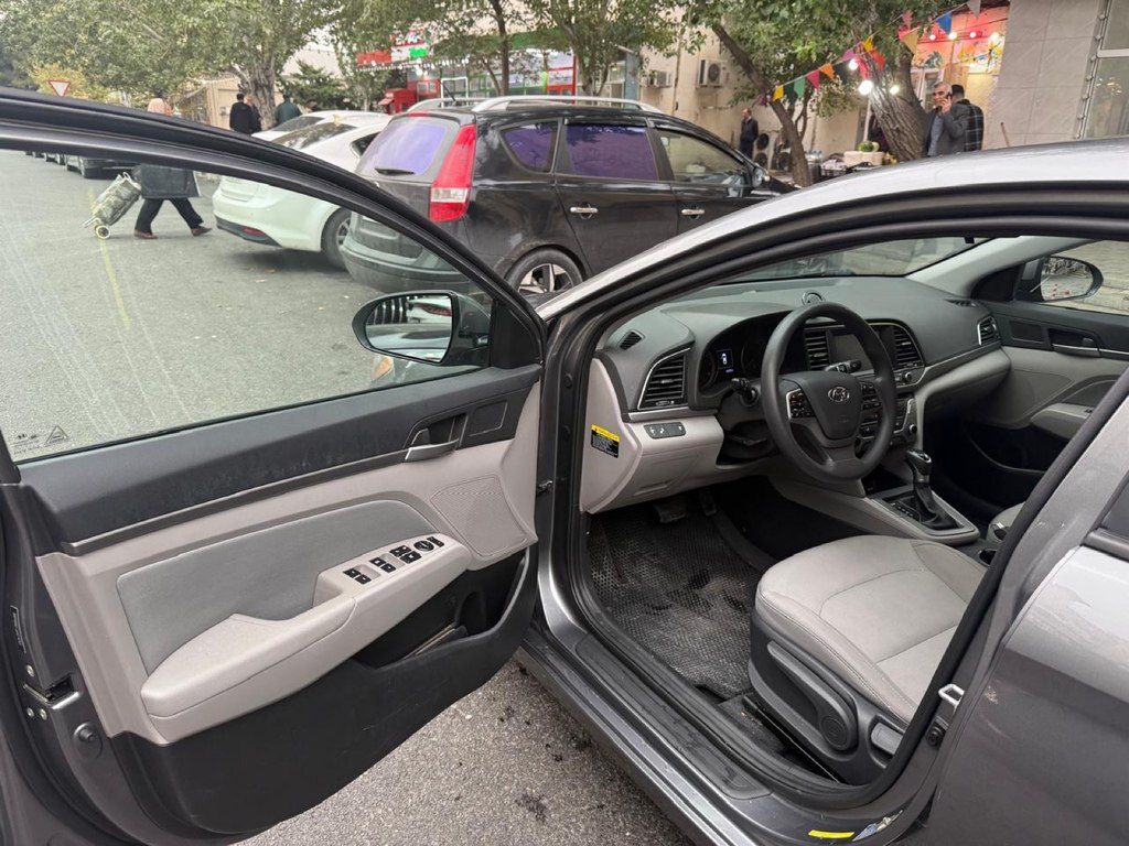 Hyundai Elantra, 2.0 L, 2017 il, 166 000 km 88-DS-995 — Avtomobillər, Bakı (5)