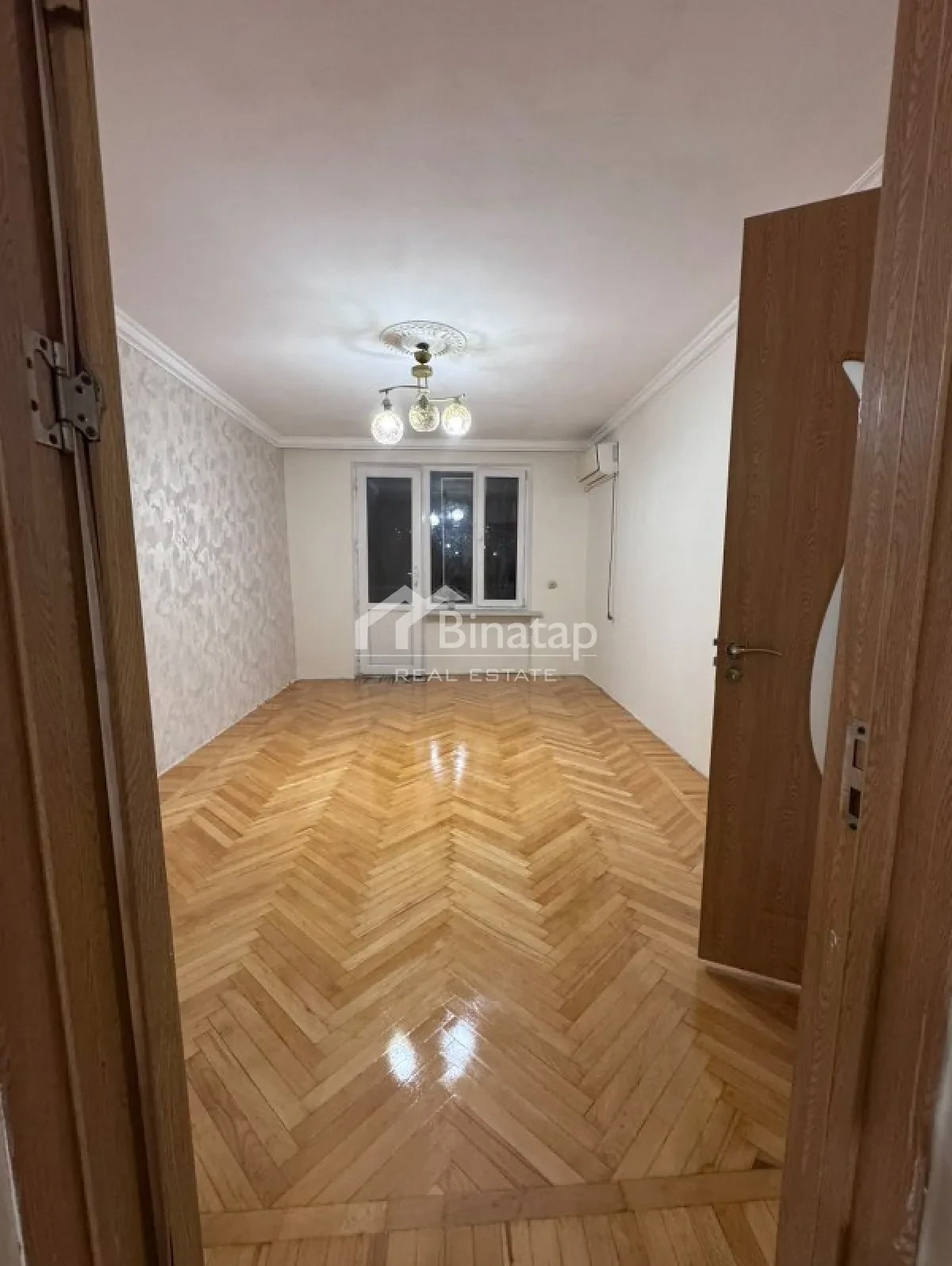 Satılır 2 otaqlı köhnə tikili 48 m², İnşaatçılar metrosu, Yasamal rayonu — Bakı