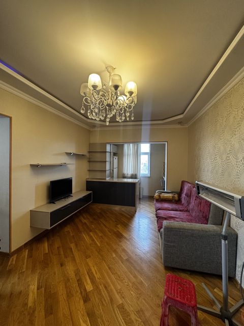 İcarəyə verilir 2 otaqlı köhnə tikili 55 m² — Bakı