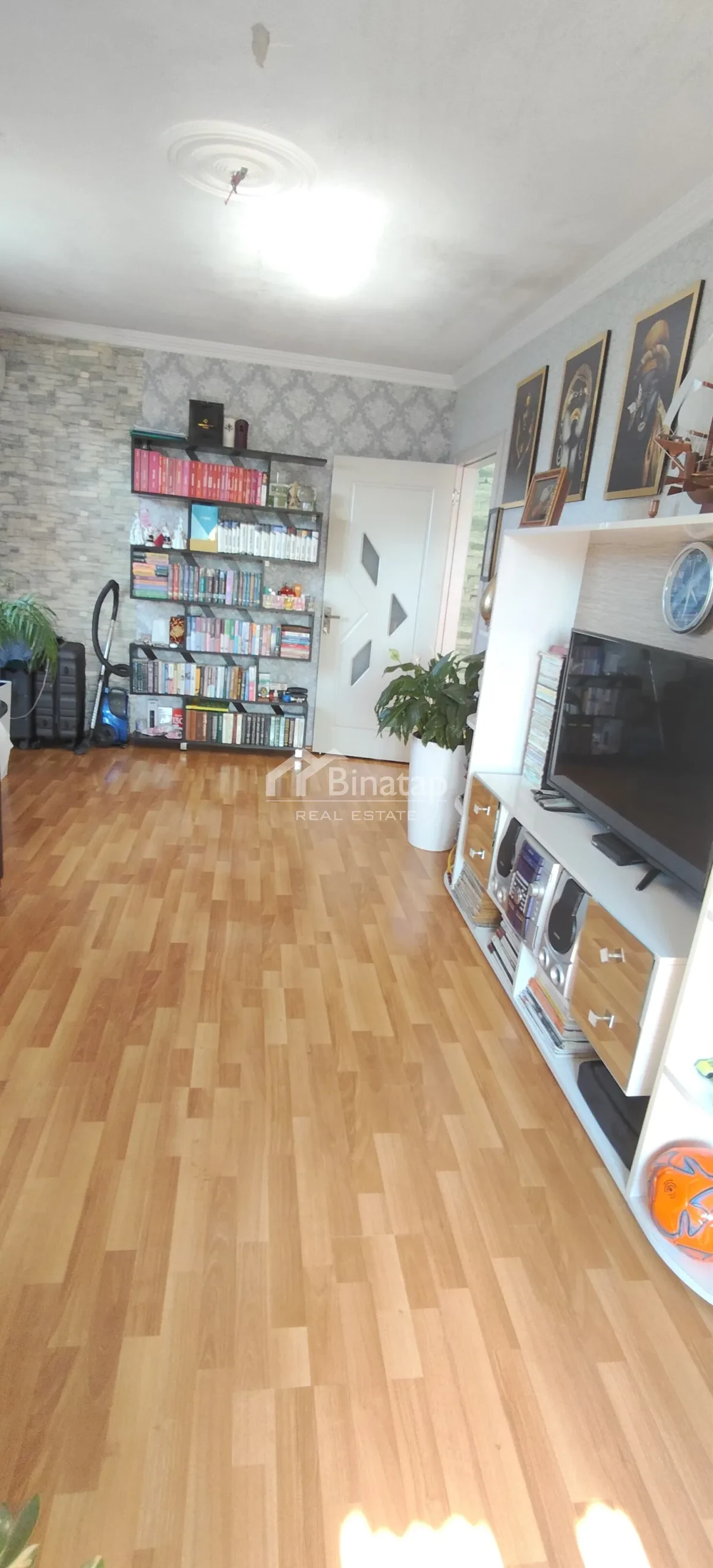 Satılır 1 otaqlı köhnə tikili 30 m², Neftçilər metrosu, Nizami rayonu — Mənzil, Bakı (3)