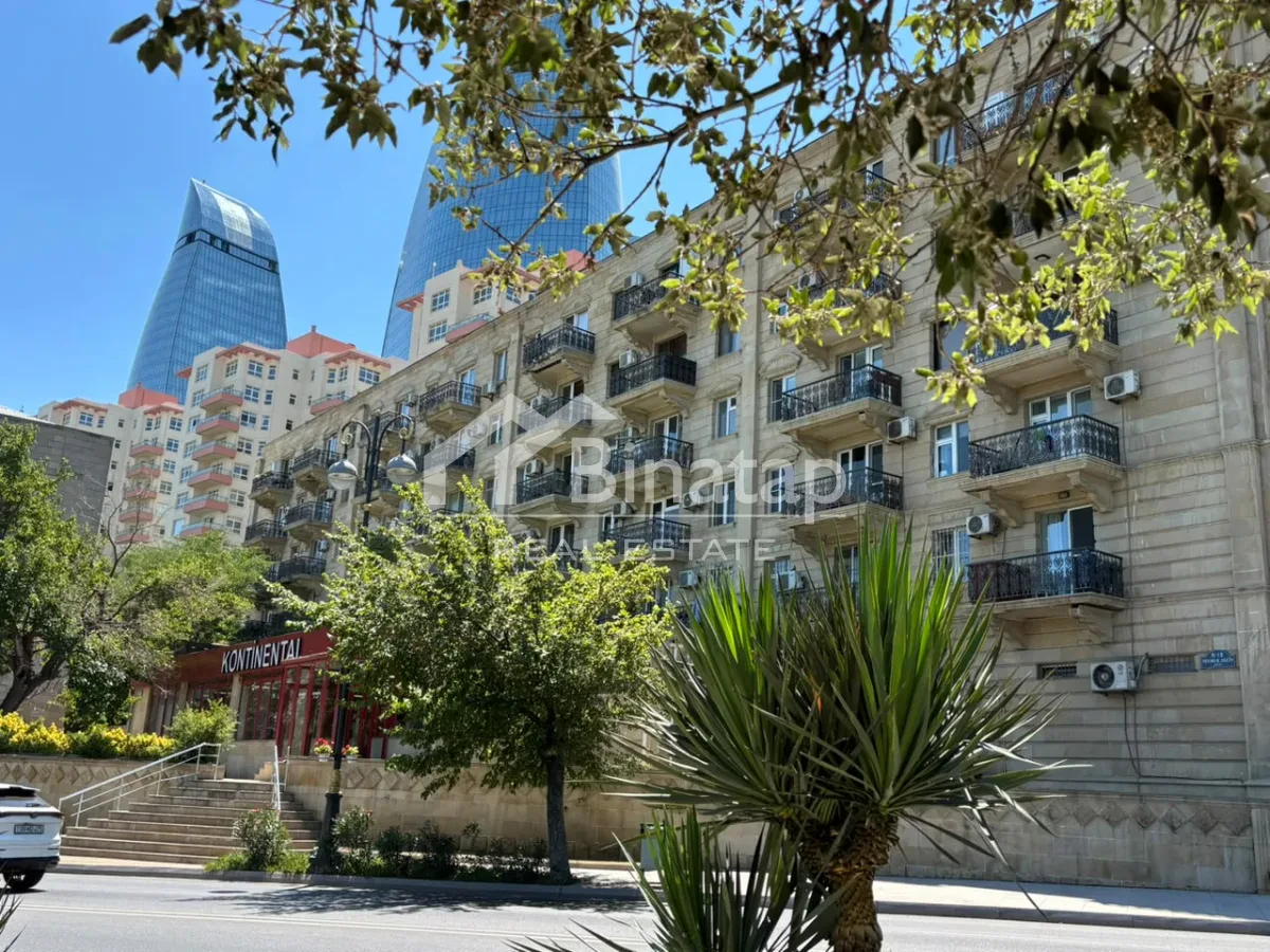Satılır 2 otaqlı köhnə tikili 45 m², Səbail rayonu — Mənzil, Bakı (2)
