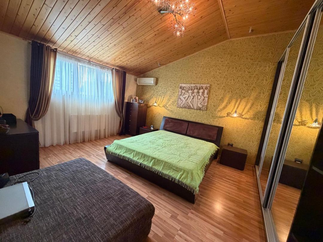 Satılır 6 otaqlı köhnə tikili 150 m² — Mənzil, Bakı (10)