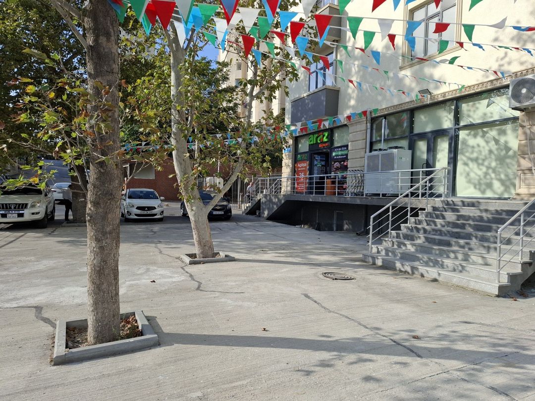 Satılır obyekt 204 m² — Əmlak, Bakı (9)