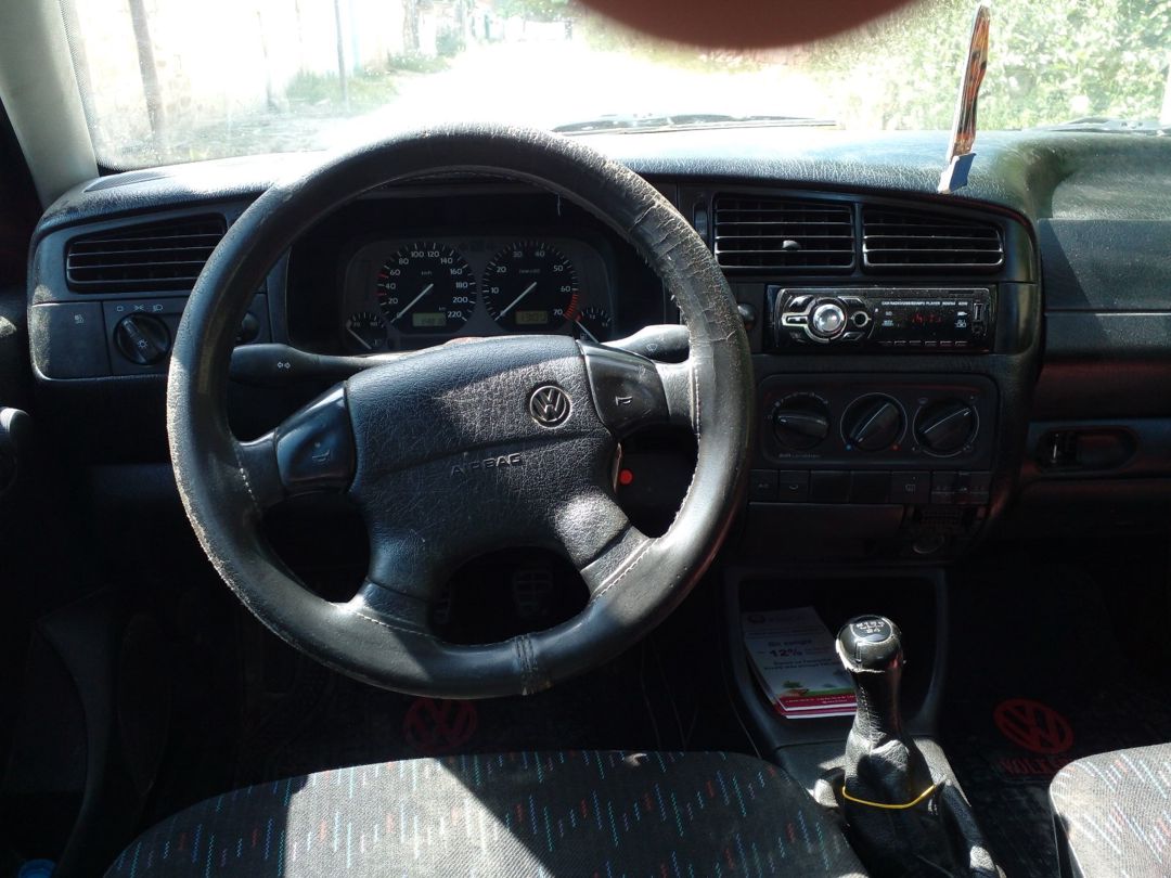 Volkswagen Golf, 1995 il 99-NL-868 — Avtomobillər, Şabran (4)