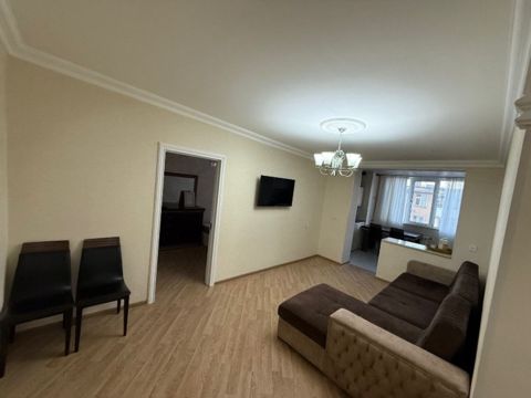 Satılır 3 otaqlı köhnə tikili 68 m² — Bakı