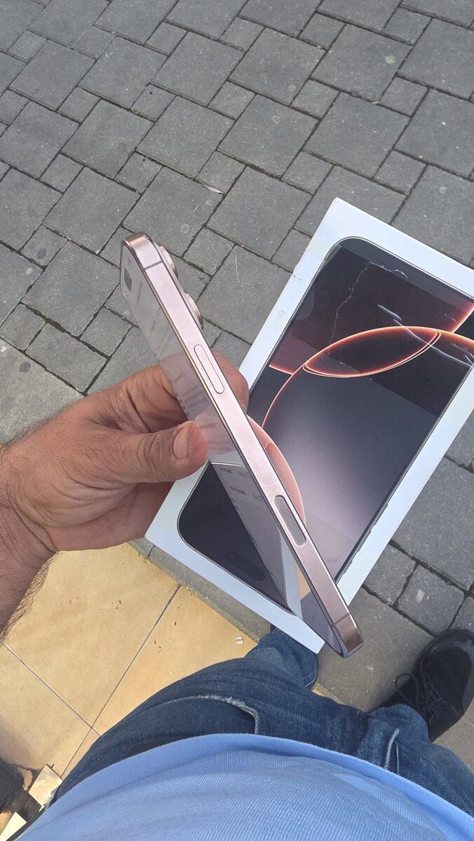 Apple iPhone 16 Pro Max White Titanium 256GB/8GB — Smartfonlar, Bakı (2)