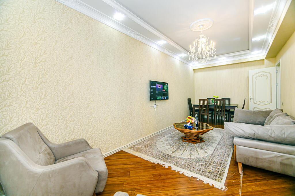 İcarəyə verilir 2 otaqlı yeni tikili 105 m² — Mənzil, Bakı (7)