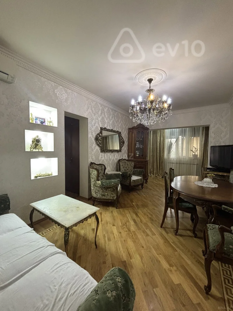 3 otaqlı mənzil, 59 m², azadliq metro — kirayə — Mənzil, Bakı