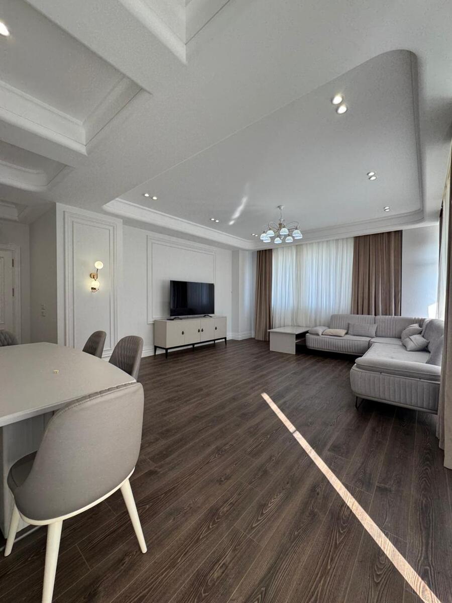İcarəyə verilir 4 otaqlı yeni tikili 200 m² — Mənzil, Bakı (3)