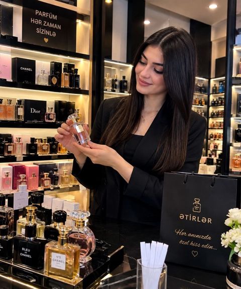 Səyyar satıcı xanımlar tələb olunur Parfumlarla təmin olunacaqsız — Xırdalan