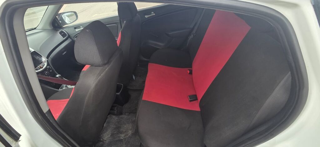 Hyundai Accent: 1.4 l 2012 il — Avtomobillər, Novxanı (5)