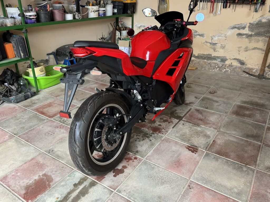 Idman üslublu yol motosikleti - Korpus: tam qapaqlı sport dizayn — Motosikletlər, Bakı (4)