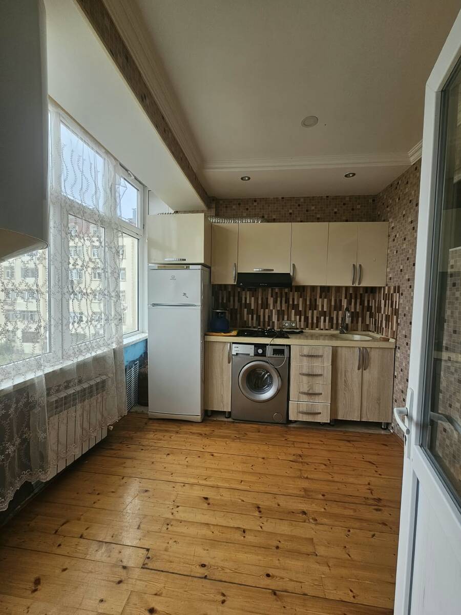 Satılır 2 otaqlı köhnə tikili 54 m² — Mənzil, Bakı (4)