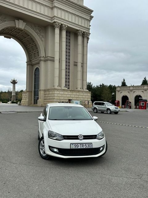 Volkswagen Polo, 1.4 L, 2011 il, 200 000 km — Gəncə