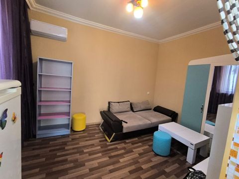 600 AZN Mərkəz Qış Park Dilare Aliyeva 118.Yalniz Ciddi Adamlar ucun — Bakı