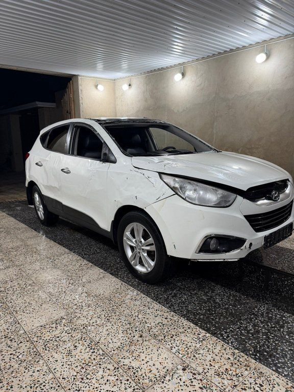 Hyundai ix35, 2.0 L, 2010 il, 203 198 km — Avtomobillər, Bakı (2)