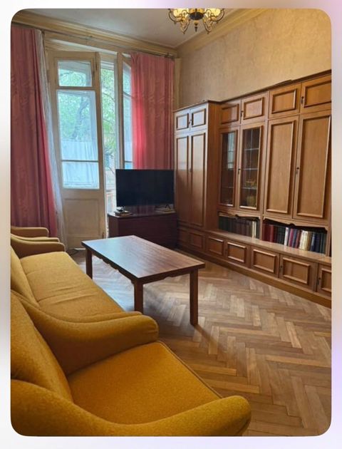 İcarəyə verilir 1 otaqlı köhnə tikili 45 m² — Bakı