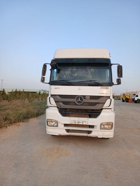 Mercedes Axor 1840, 12 L, 2011 il, 325 923 km — Şamaxı