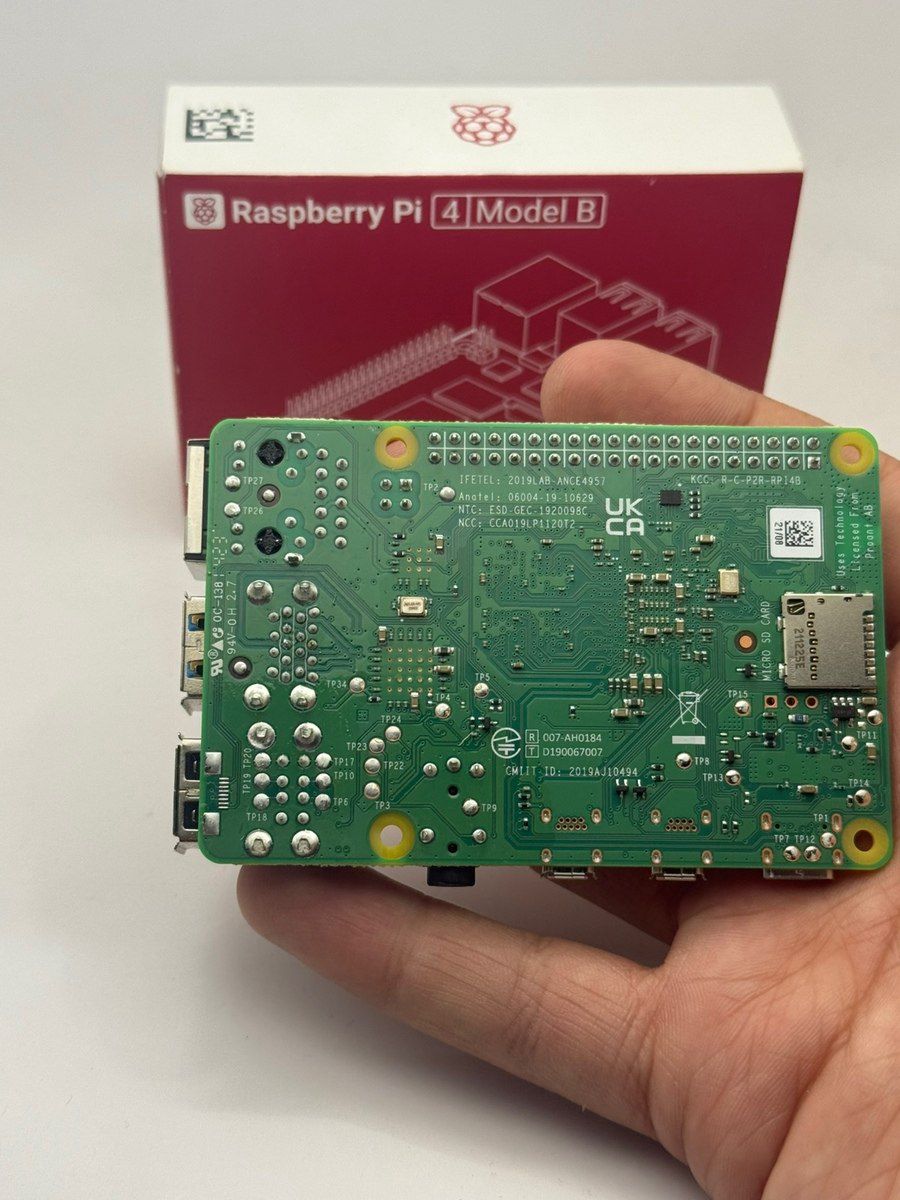Raspberry Pi 4 Model B — 4GB RAM — Şəbəkə və server avadanlığı, Bakı (6)