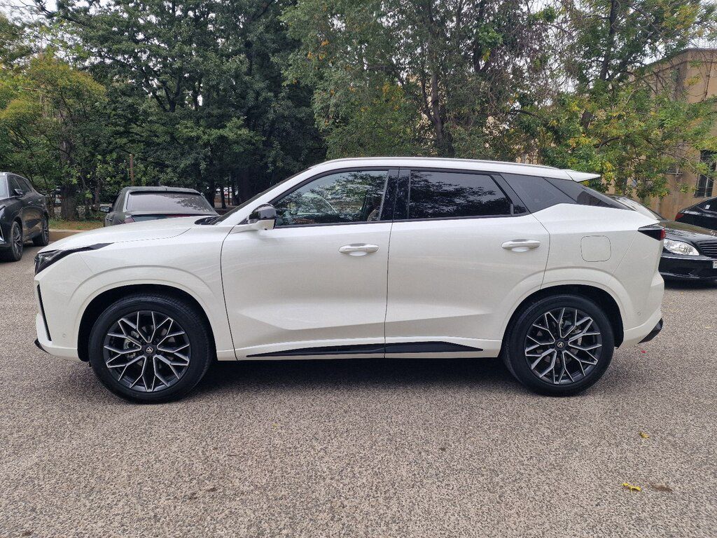 Changan Uni-Z, 1.5 L, 18.4 kWh, 2025 il, 2 800 km 99-QU-460 — Avtomobillər, Bakı (3)