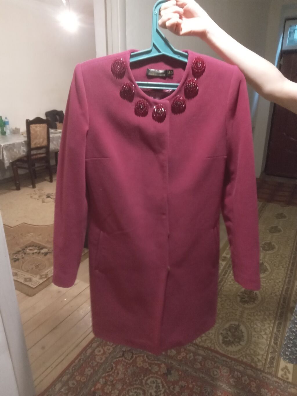 Qadın palto – Süslü 40 ölçü - Rəng: tünd zoğalı/şərab rəngi - Model — Palto, Bakı (5)