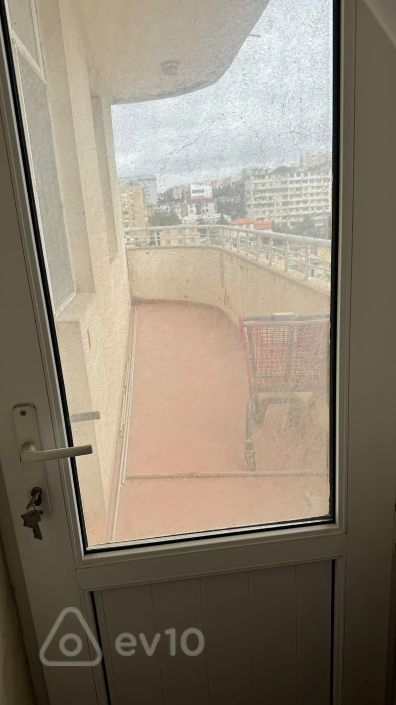 3 otaqlı mənzil, 114 m², Məhəmməd Hadi küç., — kirayə — Mənzil, Bakı (8)