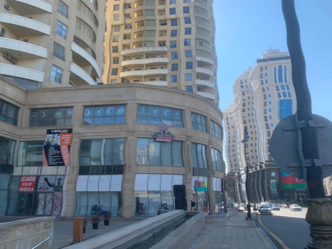 Satılır obyekt 186 m² — Əmlak, Bakı (9)