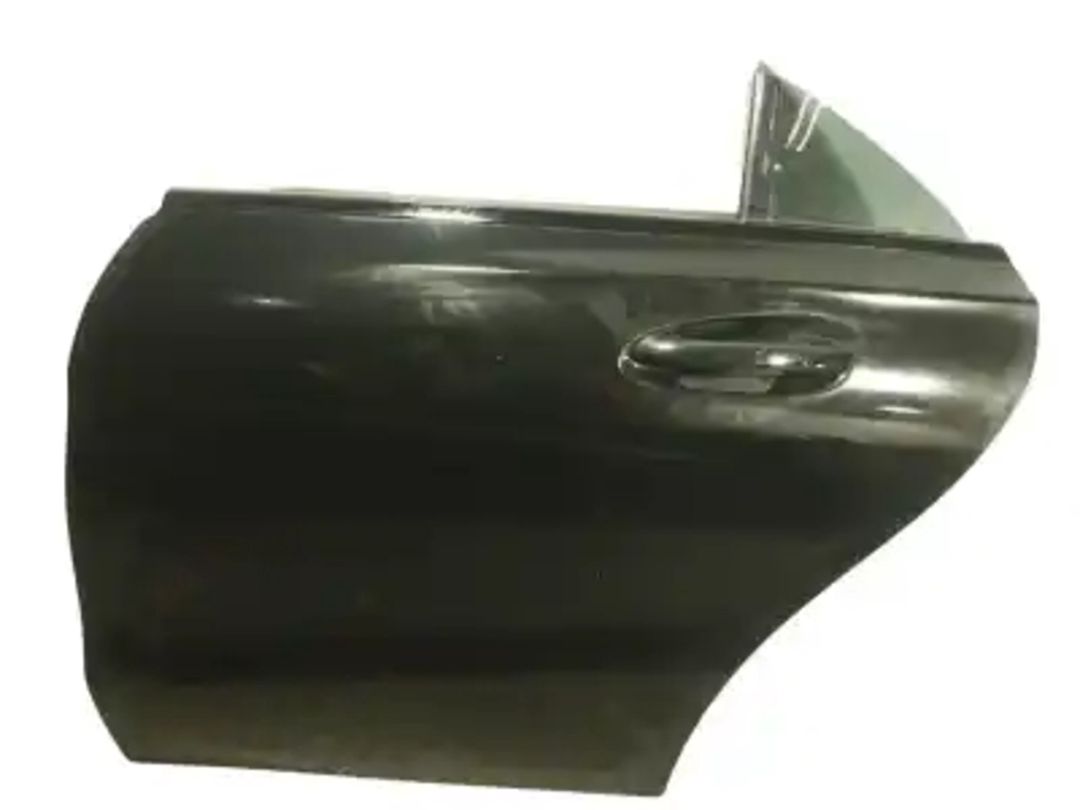 "Mercedes W117" arxa qapısı — Ehtiyat hissələri və aksesuarlar, Bakı (9)