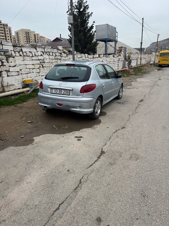 Peugeot 206, 1.4 L, 2003 il, 280 000 km 10-XB-206 — Avtomobillər, Bakı (5)